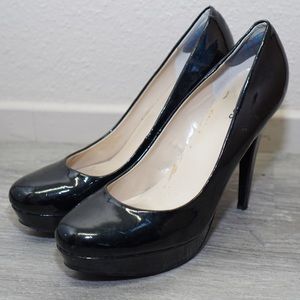 GUESS ☀️black 5" round toe platform patent pumps